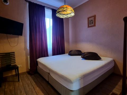 будинок за адресою Богатирська вул.