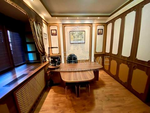 коммерческая по адресу Богдана Хмельницкого ул., 68