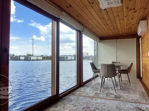 будинок за адресою Центральна, 16