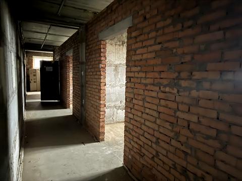 комерційна за адресою Лесі Українки бульв., 14б