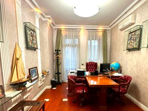 комерційна за адресою Ковпака вул., 17