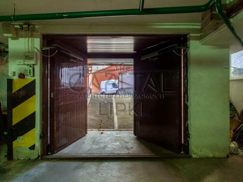 комерційна за адресою Дмитрівська вул., 92