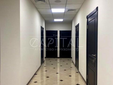 комерційна за адресою Січових Стрільців вул. (Артема), 50