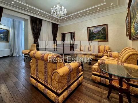 комерційна за адресою Київ, Шота Руставелі вул., 8