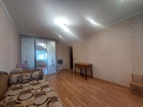 квартира за адресою Олександра Довженка вул., 8