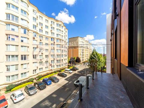 комерційна за адресою Щаслива вул., 1
