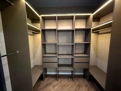 квартира по адресу Генуэзская ул., 6г