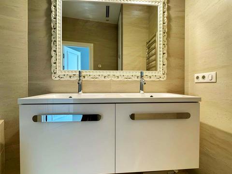 квартира за адресою Виконкомівська вул., 24-Б