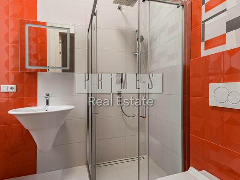 будинок за адресою Лугова вул.