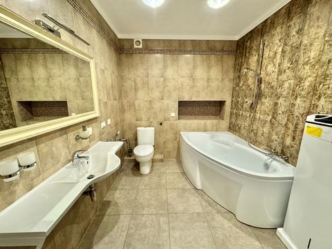 квартира за адресою Патріарха Мстислава Скрипника вул., 40