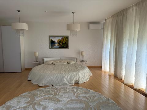 дом по адресу Осіння