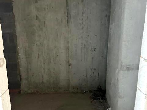 квартира за адресою Причальна вул., 8