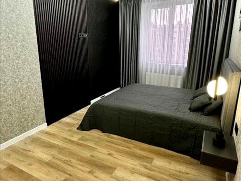 квартира по адресу Героев Небесной Сотни просп., 16/10