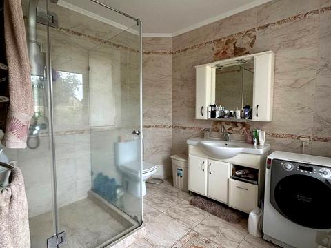 будинок за адресою миру