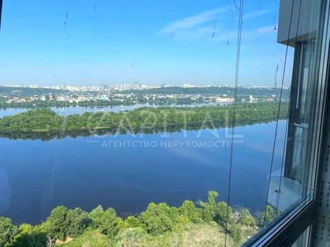 квартира за адресою Зарічна вул., 8