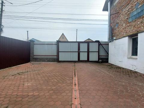 будинок за адресою Центральна вул.