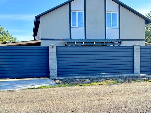 будинок за адресою каштановий