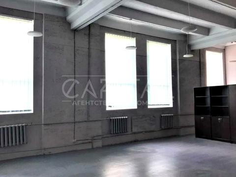 комерційна за адресою Вацлава Гавела бульв. (Івана Лепсе), 5-Б
