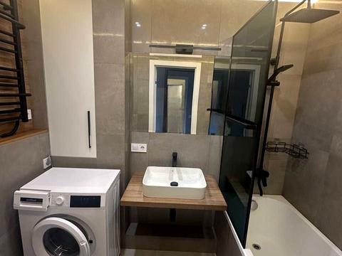 квартира за адресою Новокрымська, 4