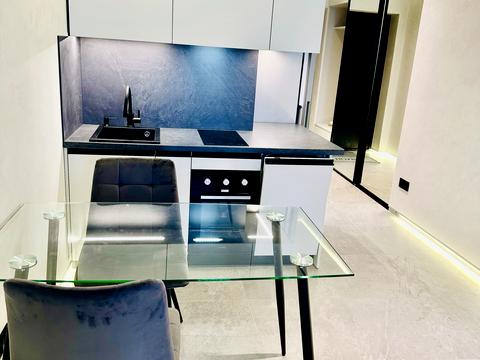 квартира за адресою Олени Теліги вул., 25
