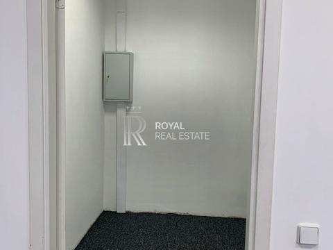 комерційна за адресою Миколи Амосова вул., 4Б