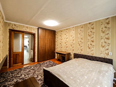 квартира за адресою Космонавтів просп., 29