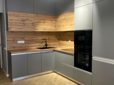 квартира за адресою Регенераторна вул., 4 к1