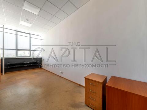 комерційна за адресою Олекси Тихого вул. (Виборзька), 103