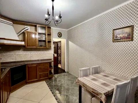 квартира по адресу Жемчужная ул., 49