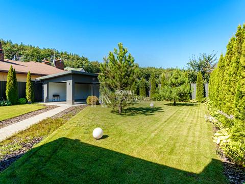 будинок за адресою Богатирська вул., 30