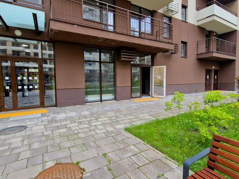 комерційна за адресою Генерала Грекова вул., 2