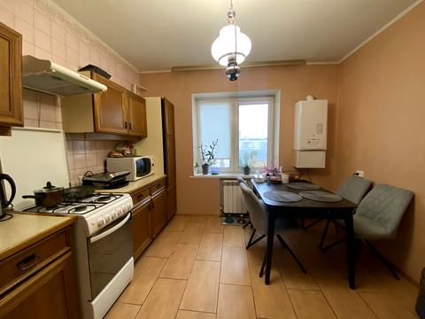 квартира за адресою Слави бульв., 14