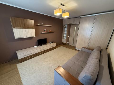 квартира за адресою Геннадія Біліченка вул. (Петровського), 35
