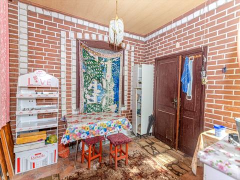 будинок за адресою с. Старицьківка, Центральная, 1