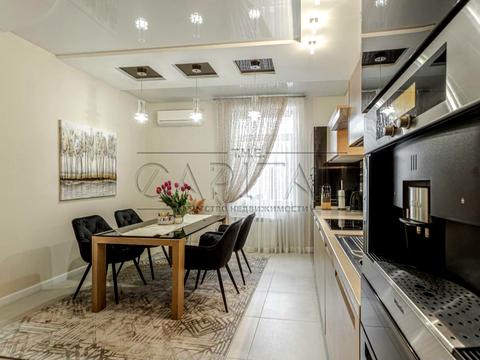 квартира по адресу Круглоуниверситетская ул., 3-5