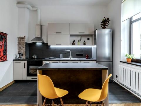 квартира за адресою Валер'яна Поліщука вул., 87