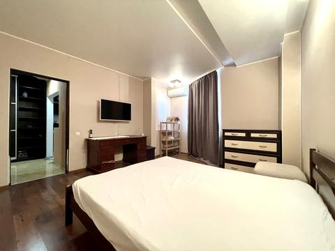 квартира за адресою майдан Героїв Небесної Сотні пл. (Руднєва майдан), 14/1