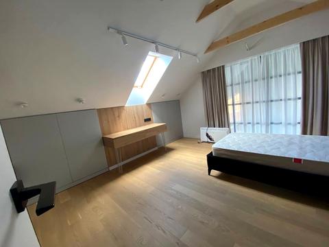 дом по адресу Амосова ул., 73а