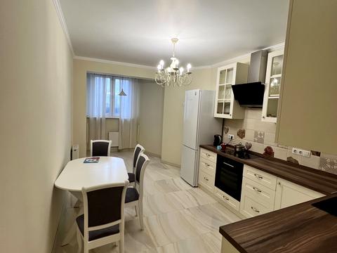 квартира за адресою Ризька вул., 73-Г