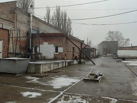 комерційна за адресою Степана Бандери вул. (Попова), 3