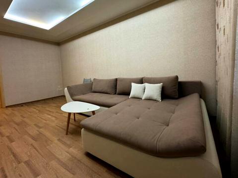 квартира за адресою житловий масив Тополя-2 вул., 28/1