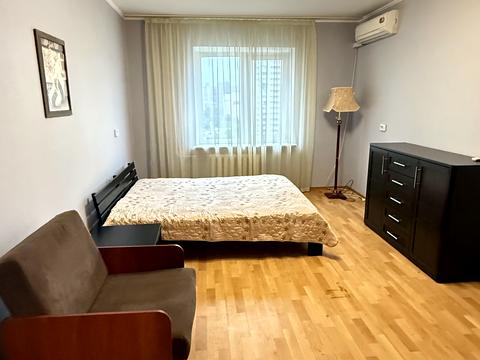 квартира за адресою Олени Пчілки вул., 4