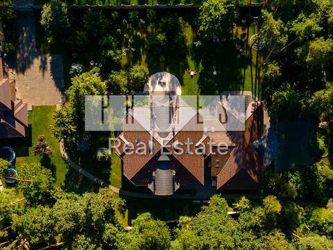 комерційна за адресою Курортна вул. (Великого Жовтня), 25