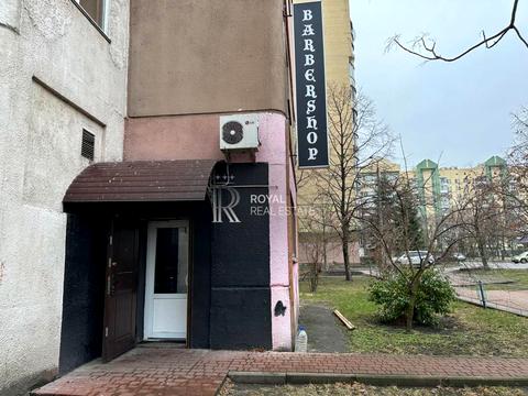 комерційна за адресою Володимира Івасюка просп. (Героїв Сталінграду), 16-Г