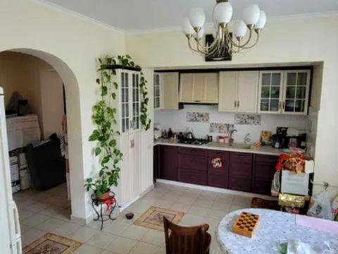 будинок за адресою Дубиніна Володі вул.