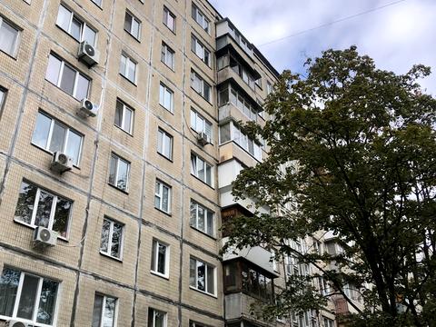 квартира за адресою Дарницький бульв., 4