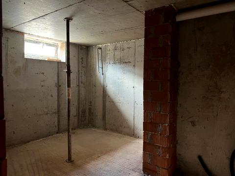 будинок за адресою Кленова вул.