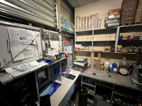 комерційна за адресою Проскурівського підпілля вул., 1