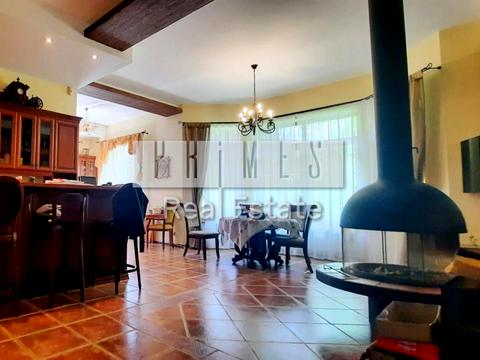 дом по адресу Київська ул.