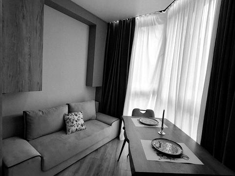 квартира за адресою Радісна вул., 6